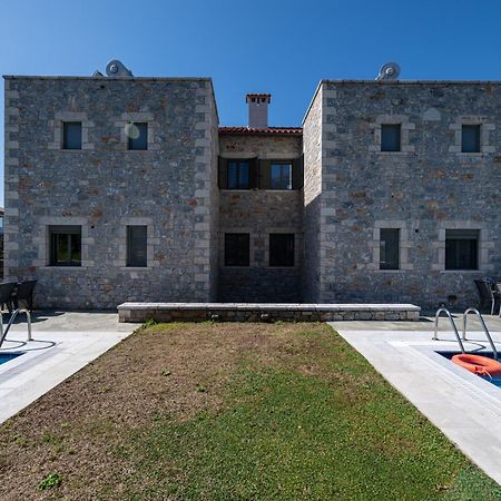 Torri Di Pietra Villa Stoúpa Exterior foto