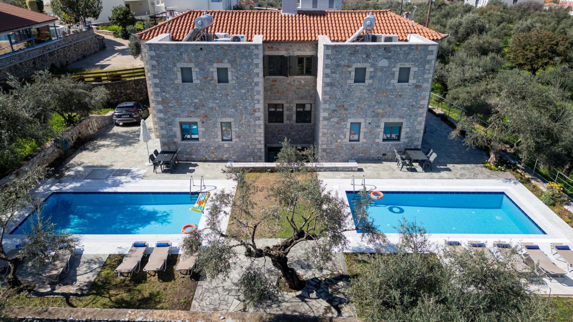 Torri Di Pietra Villa Stoúpa Exterior foto