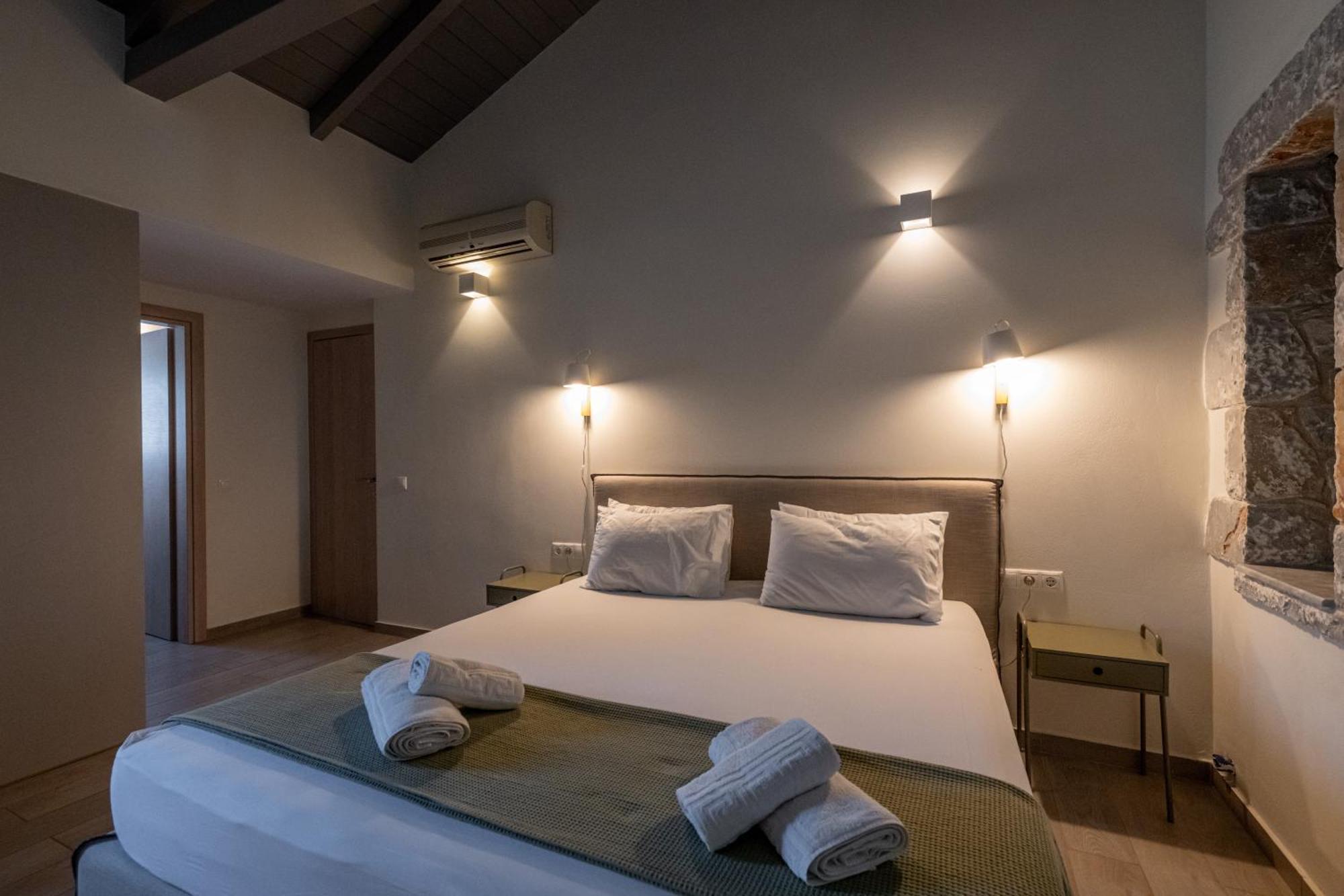 Torri Di Pietra Villa Stoúpa Cameră foto